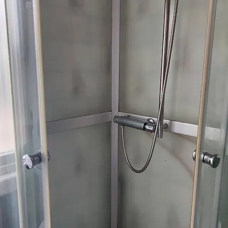 Oya Husrom-dobbeltseng Ubytování v soukromí *