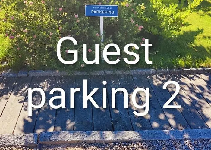 Oya Husrom-dobbeltseng ساربسبورغ